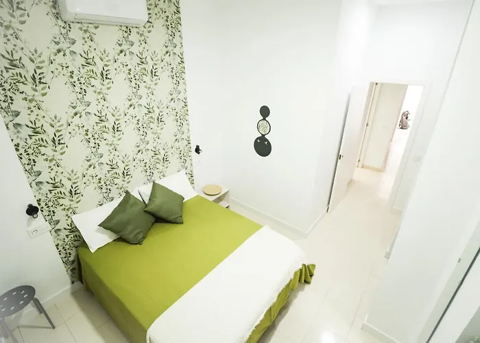 Parigi 3* 圣克鲁斯-德特内里费