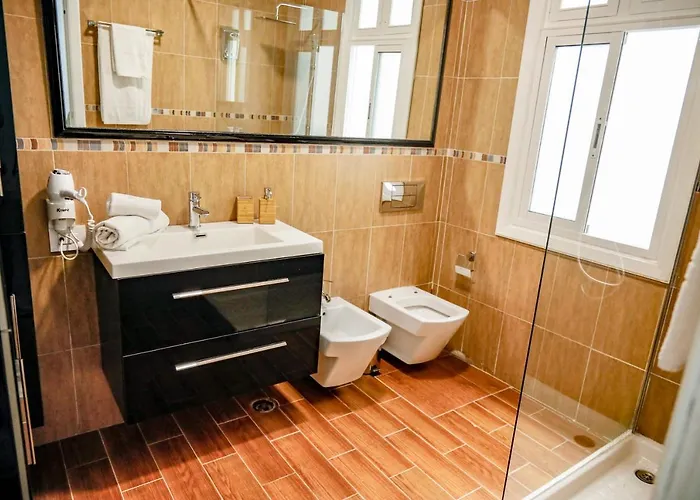 住宿加早餐酒店 Parigi 圣克鲁斯-德特内里费